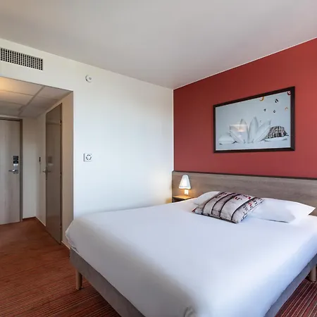 Ace Saint Avold Hotel