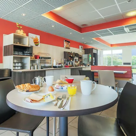 Ace Saint Avold Hotel