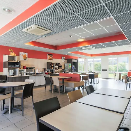 Ace Saint Avold Hotel 3*