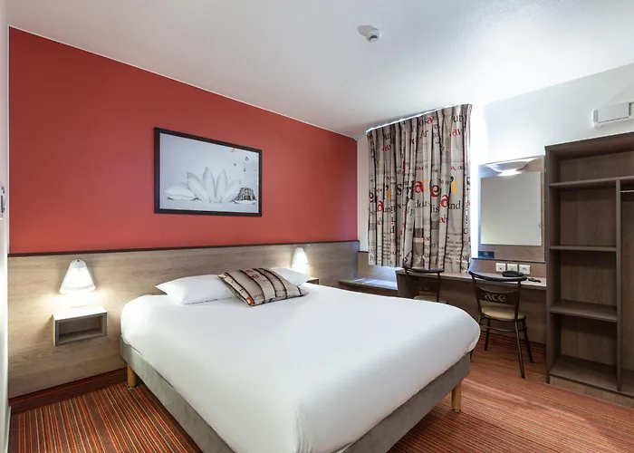 Ace Saint Avold Hotel 3*