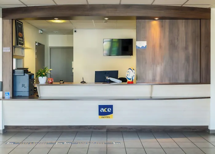 Ace Saint Avold Hotel 3*