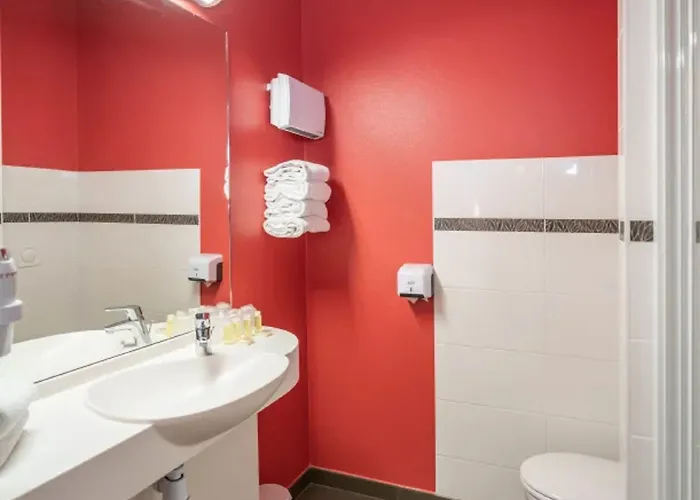 Hotel Ace Saint Avold 3*